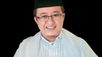 Kh Luthfi Fauzi Pimpinan Ponpes Riyadussalikin Kh Luthfi Fauzi Pimpinan Ponpes Riyadussalikin