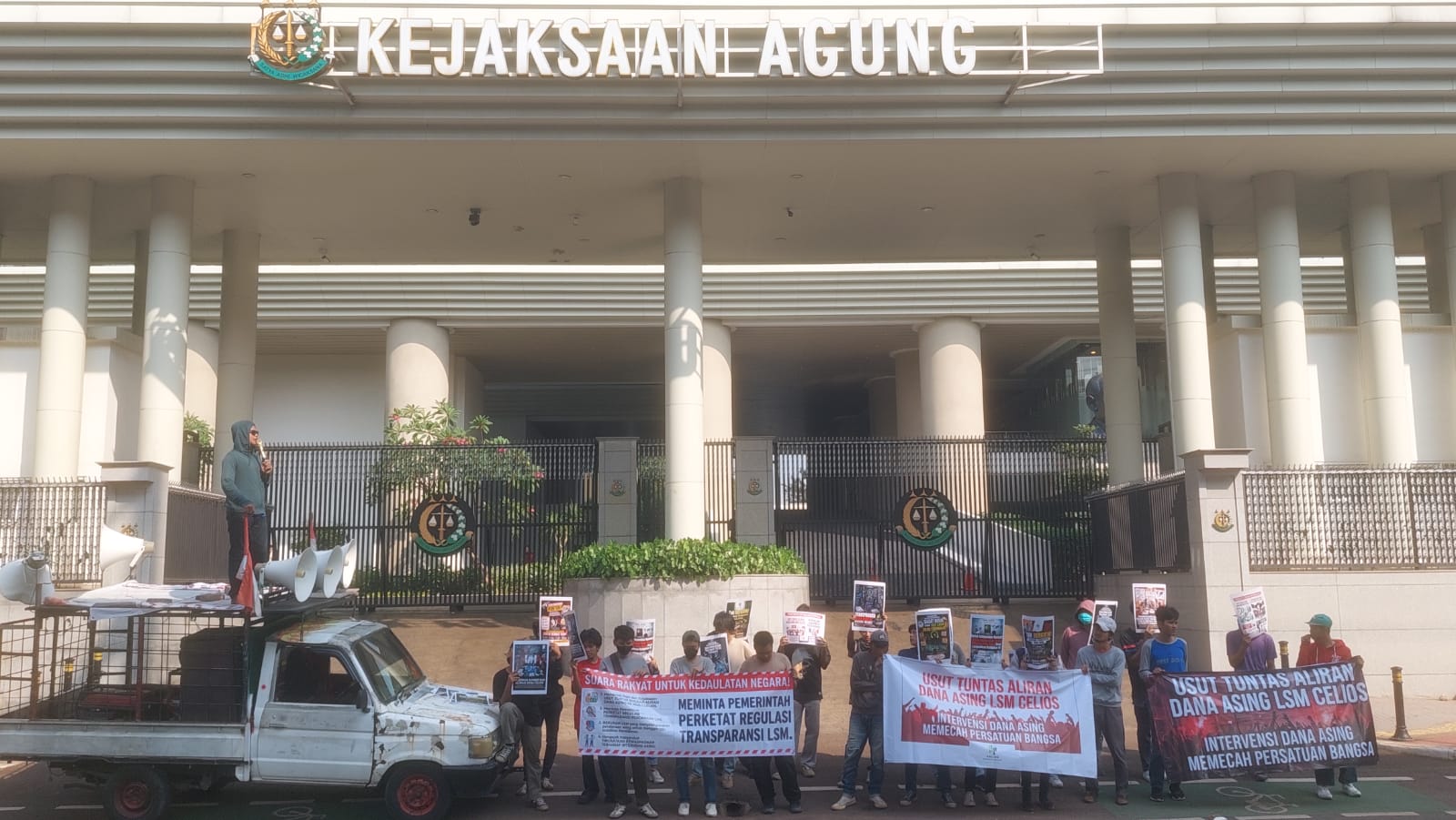 Aksi Pertasib Di Kejagung